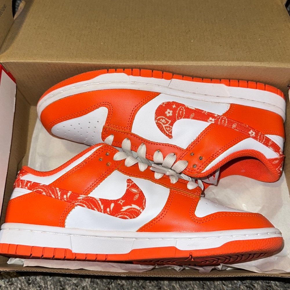 Orange dunk paisleys